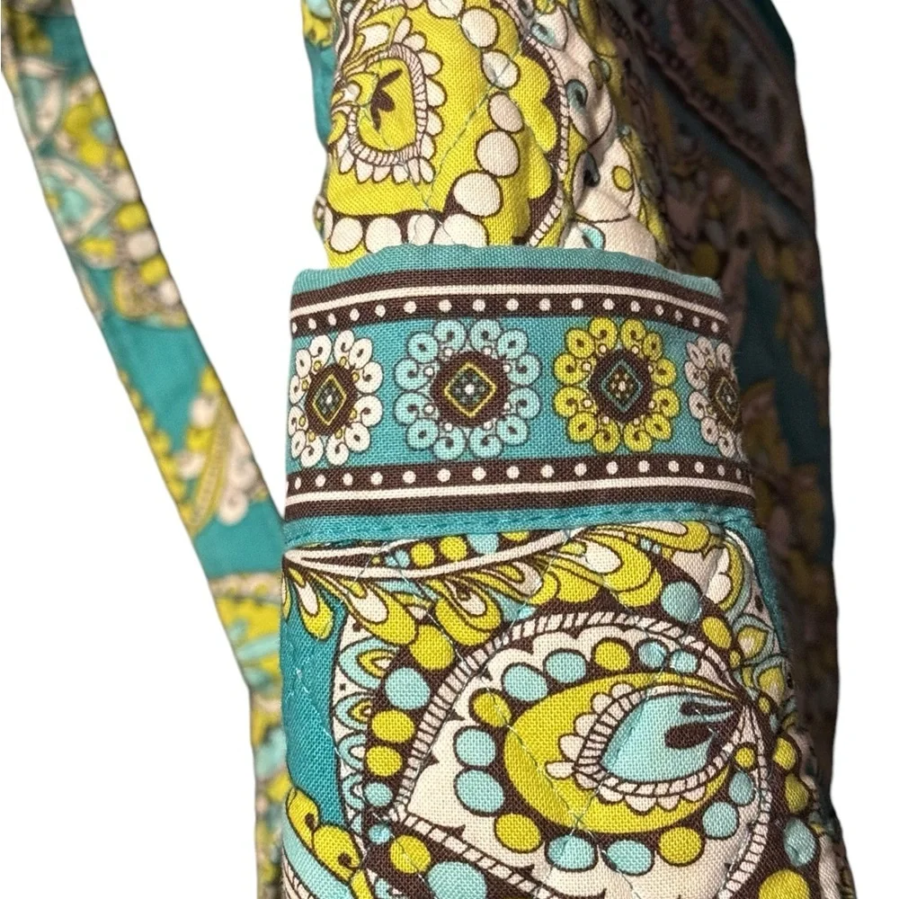 Vera Bradley Peacock Design Quilted Backpack. EUC